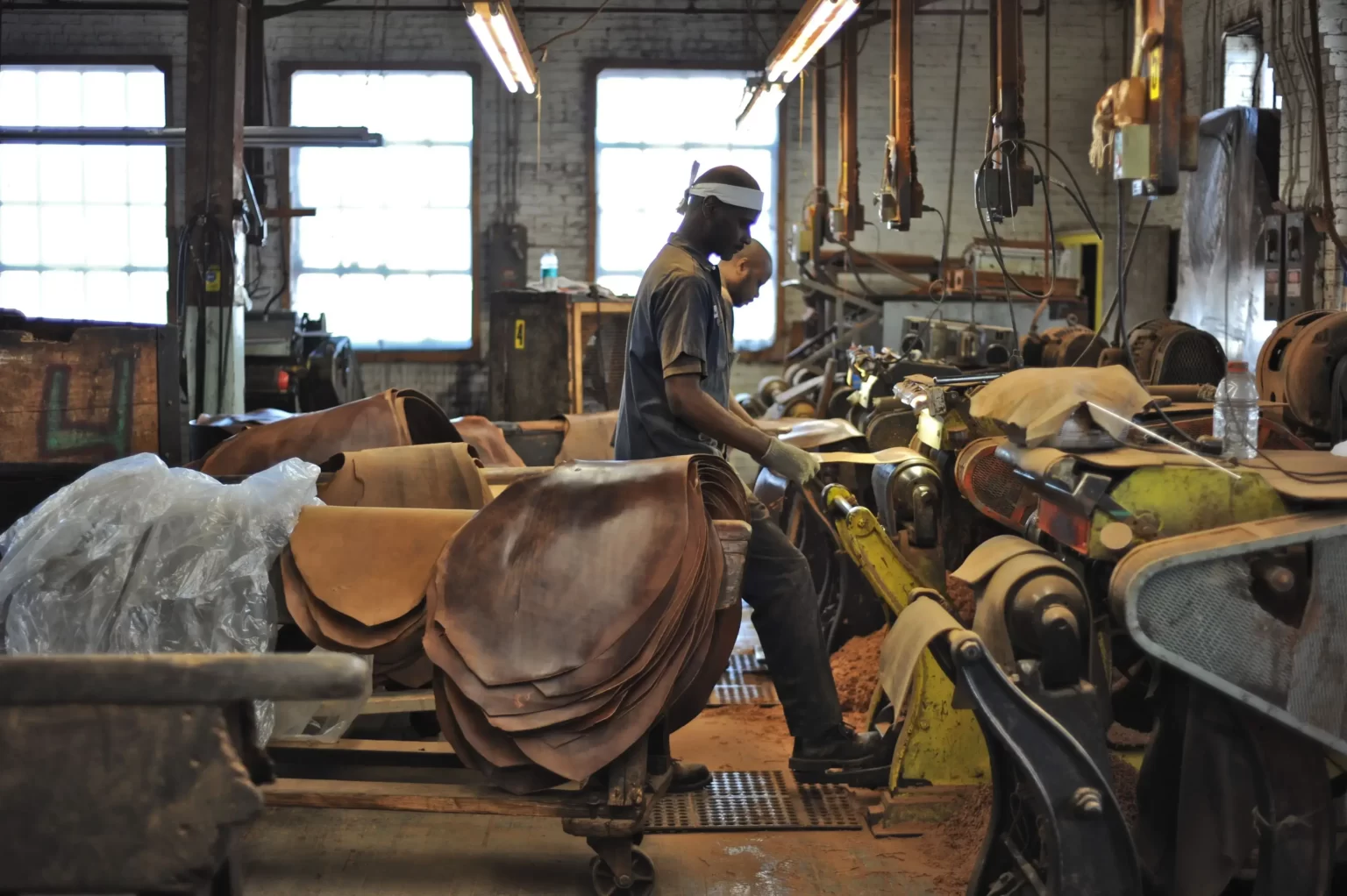 leather-industry-in-Dharavi-1536x1022