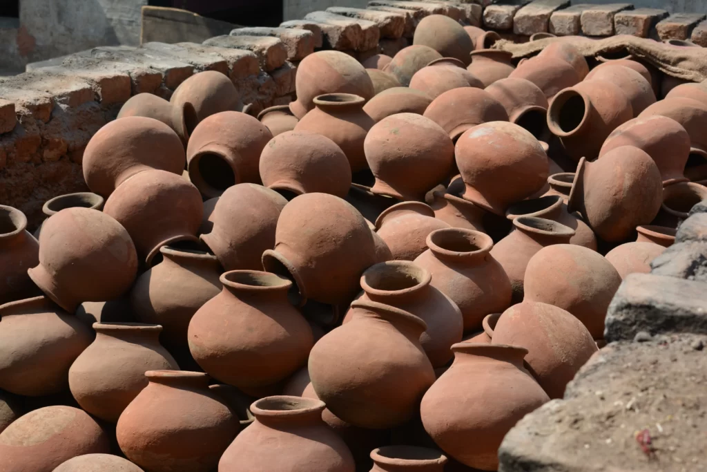 pottery industry of the Dharavi slum 