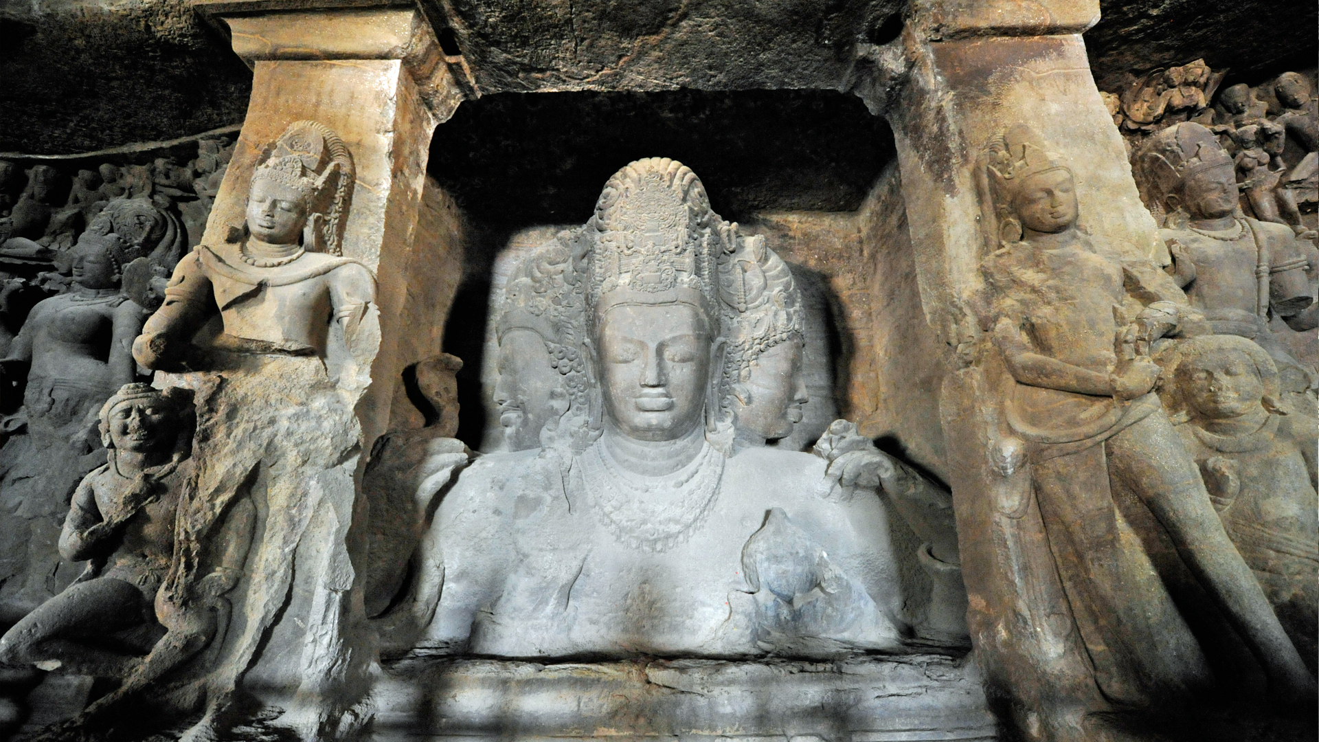 elephanta caves