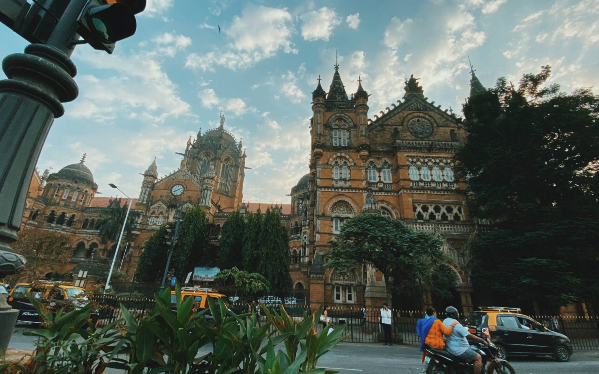 Mumbai-city-sightseeing-tours